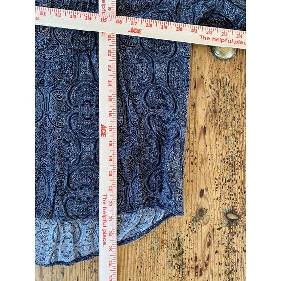 Westport Womens Petite Paisley Black White Blouse L  long Sleeve‎ Rayon  V-Neck - Picture 7 of 7